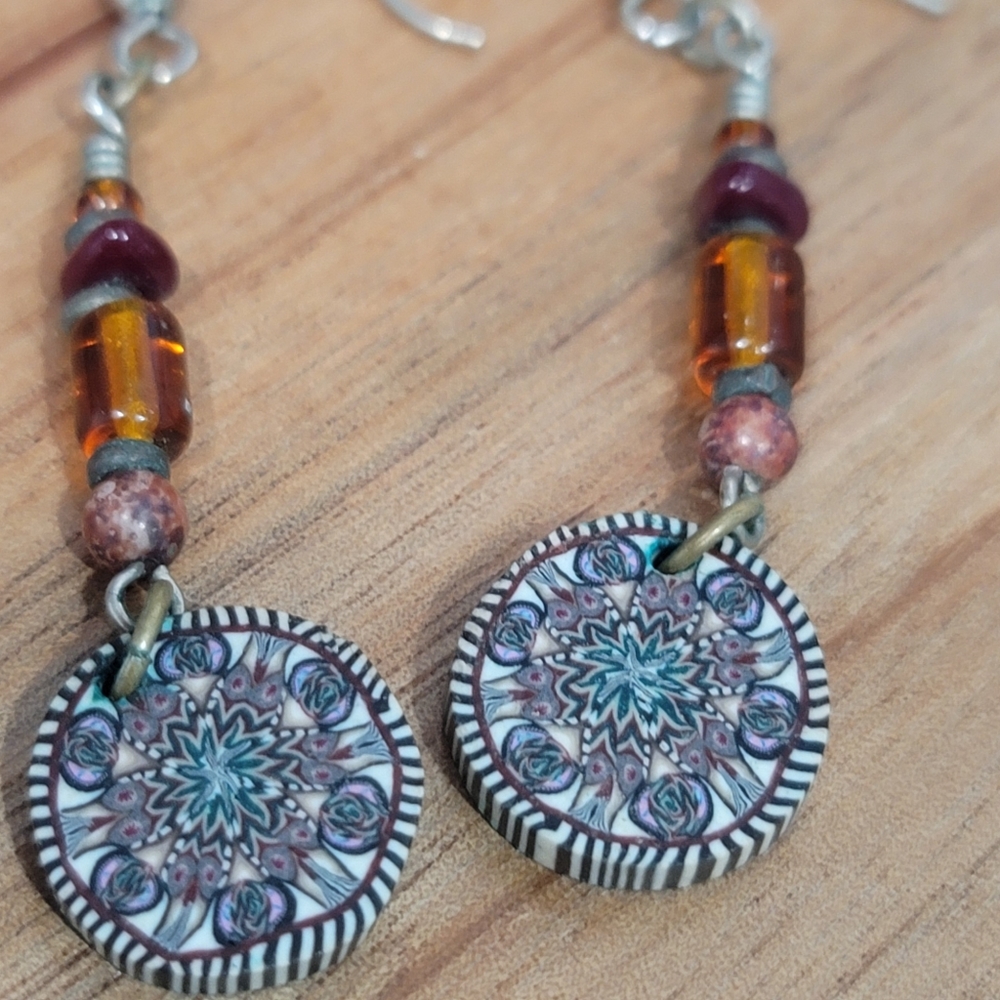 Beaded mandala boho pink brown earrings - Picture 3 of 3